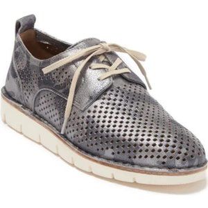 Trask Lena new leather boat shoes • Laser cut Silver Camo • Wn's Size 6/6.5